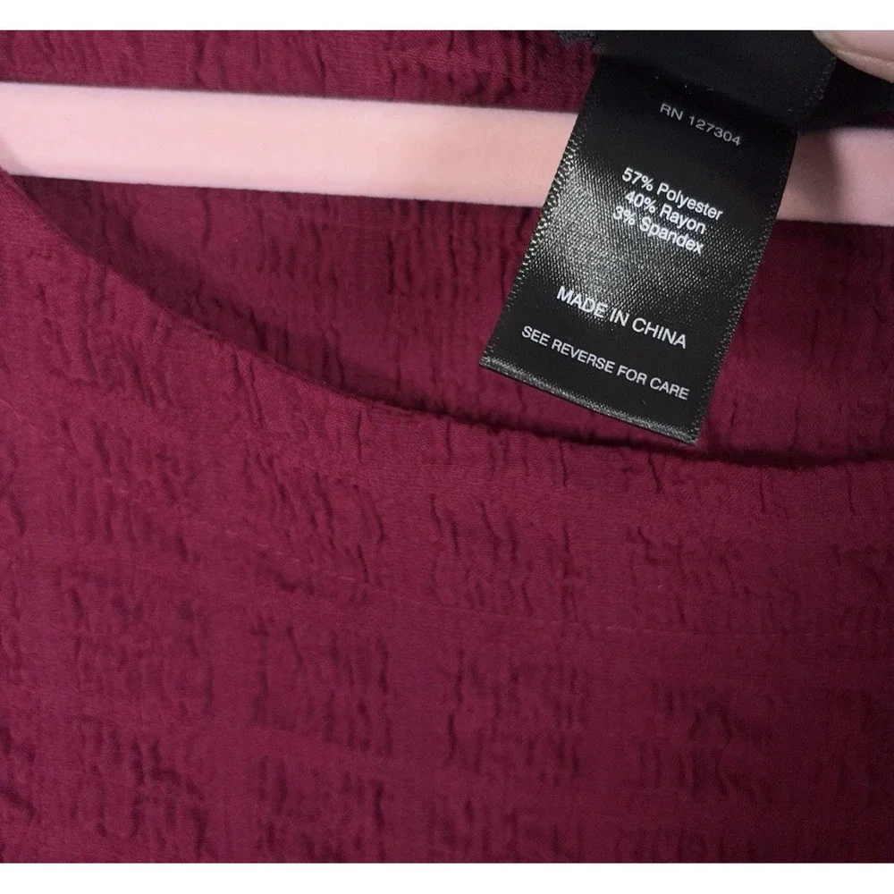 Ali Miles Tunic Blouse Womens 1X Maroon Textured Lightweight Stretch Roll Tab‎